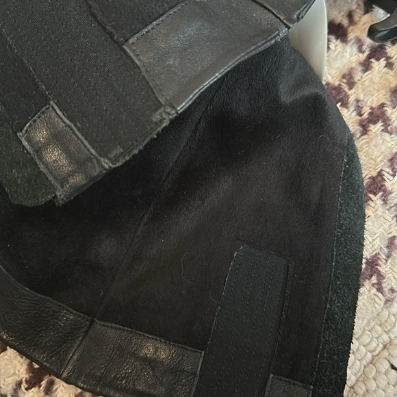 Boots. - Picture 14 of 16